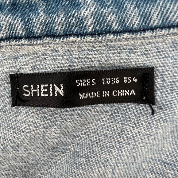 SHEIN Distressed Long Sleeve Jean Shirt Size Small Women’s - Picture 2 of 5
